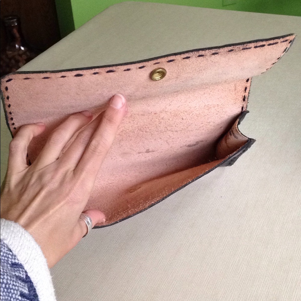 Tooled Leather Clutch Purse Bag Black Handmade - Picture 5 of 7